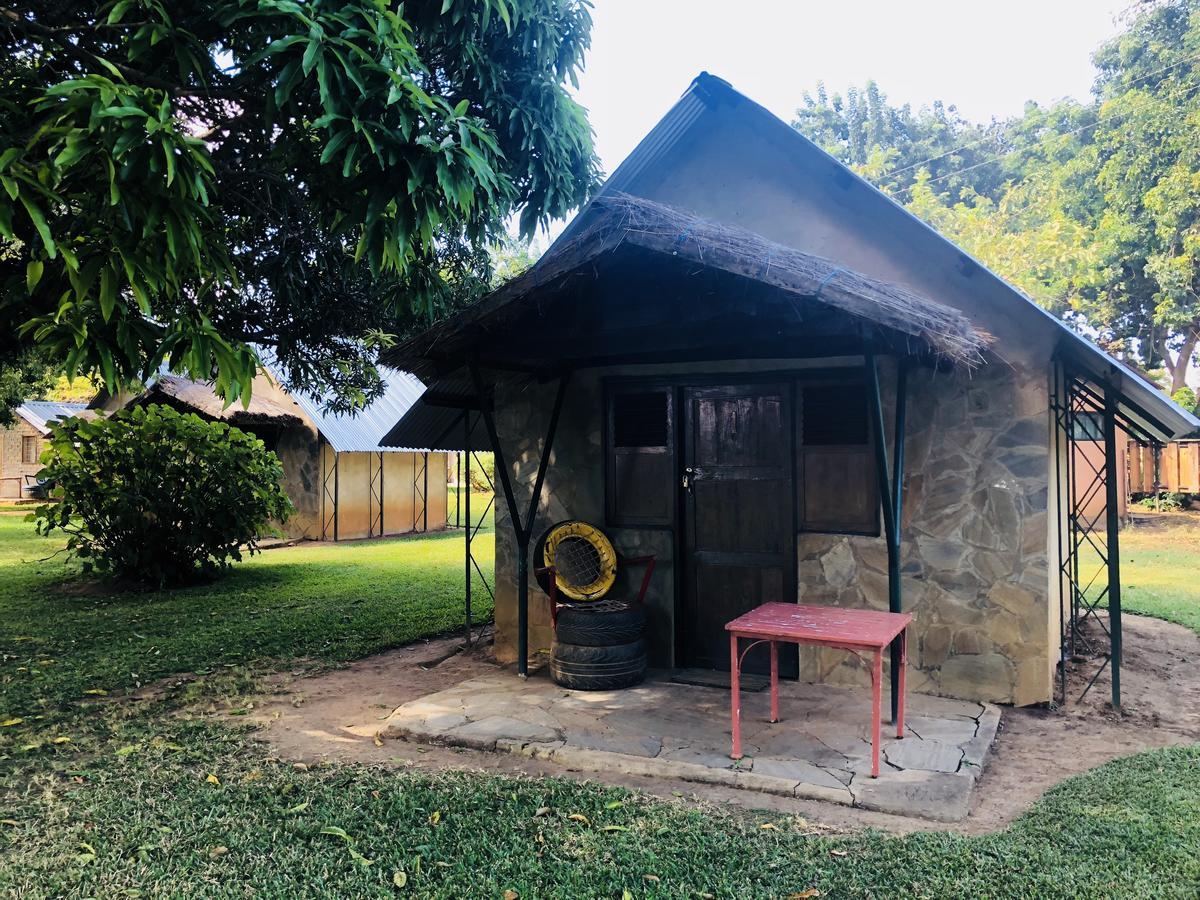 Fringilla Lodge Chisamba Bagian luar foto